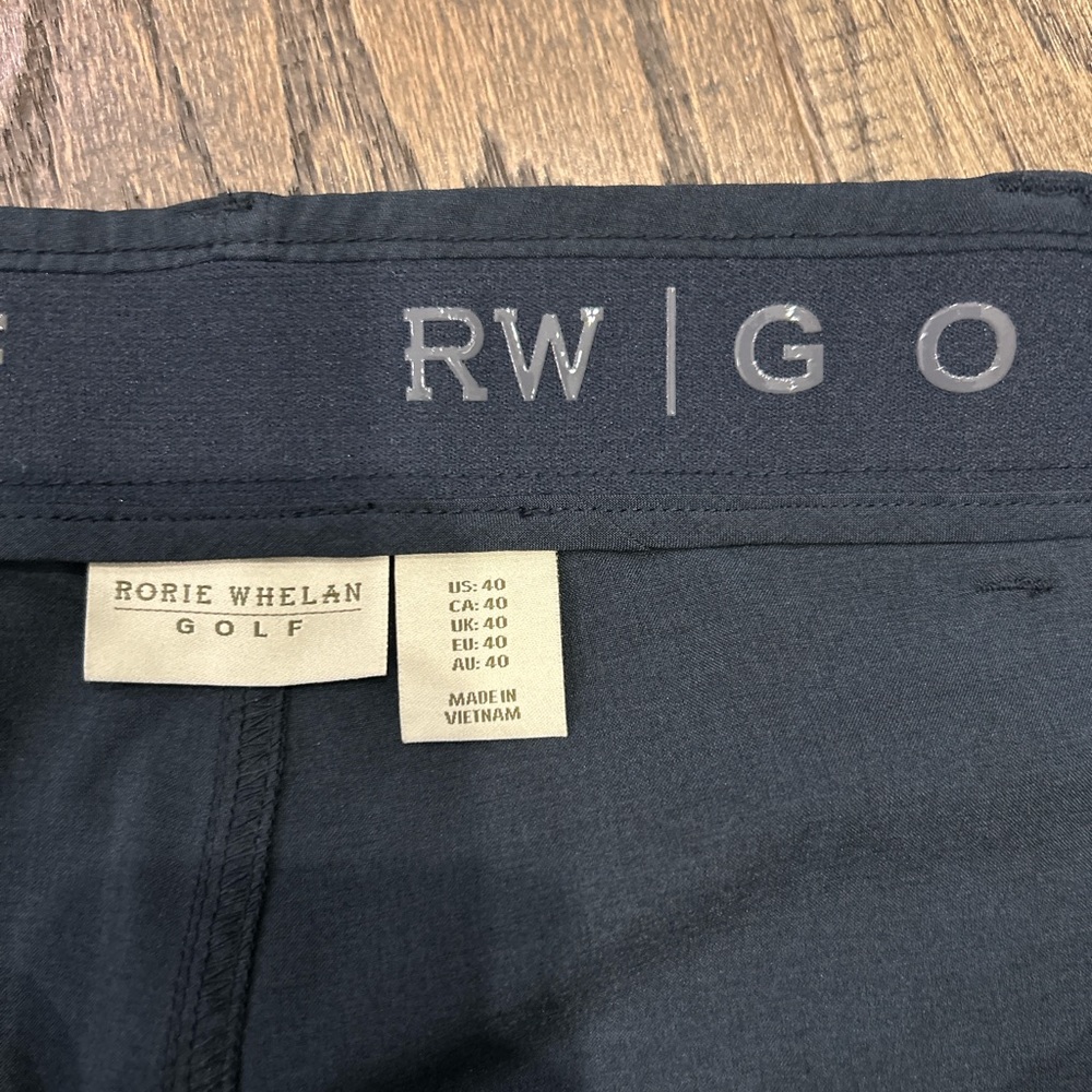 Shorts - Picture 7 of 8